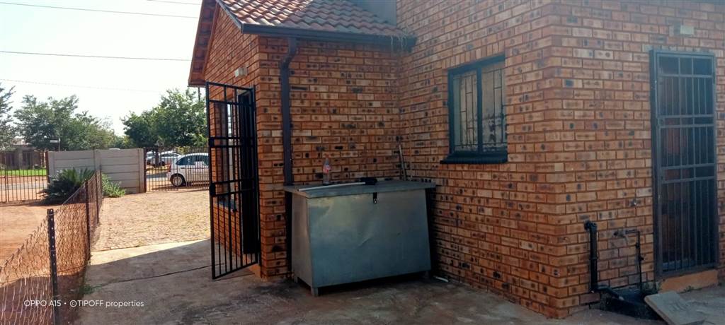 Protea glen Ext 1 Protea glen Ext 1
